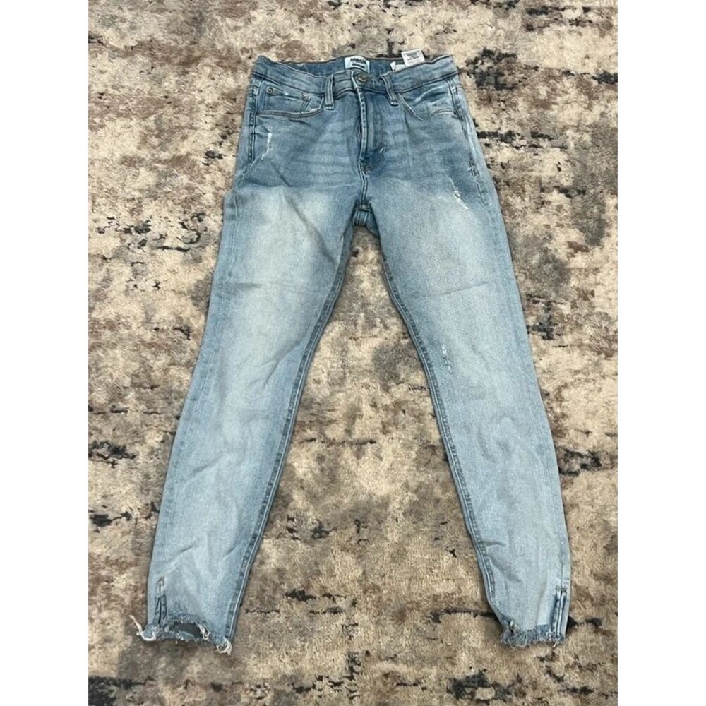 Kensie Jeans Vintage Luxe Women’s Size 4/27 Light Wash Distressed Skinny Jeans